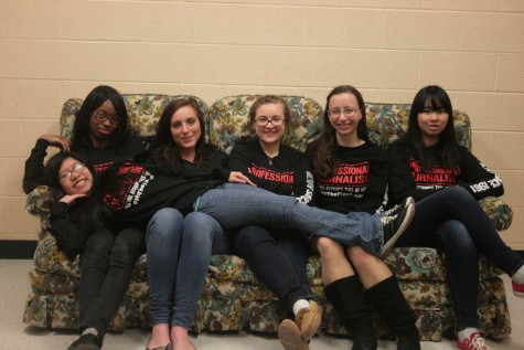 The Flash Staff 2015: Tylah Fortson, Emily Drumm, Amy Weed, Laurel Kraus, Carmen Yan, and Angel Bacol (laying down)