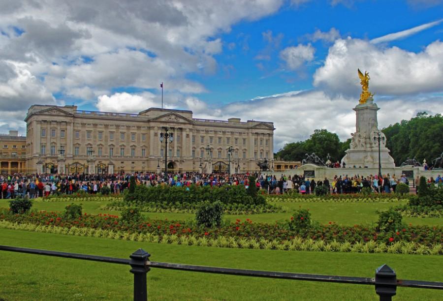 Walked to Buckingham Palace in London, UK